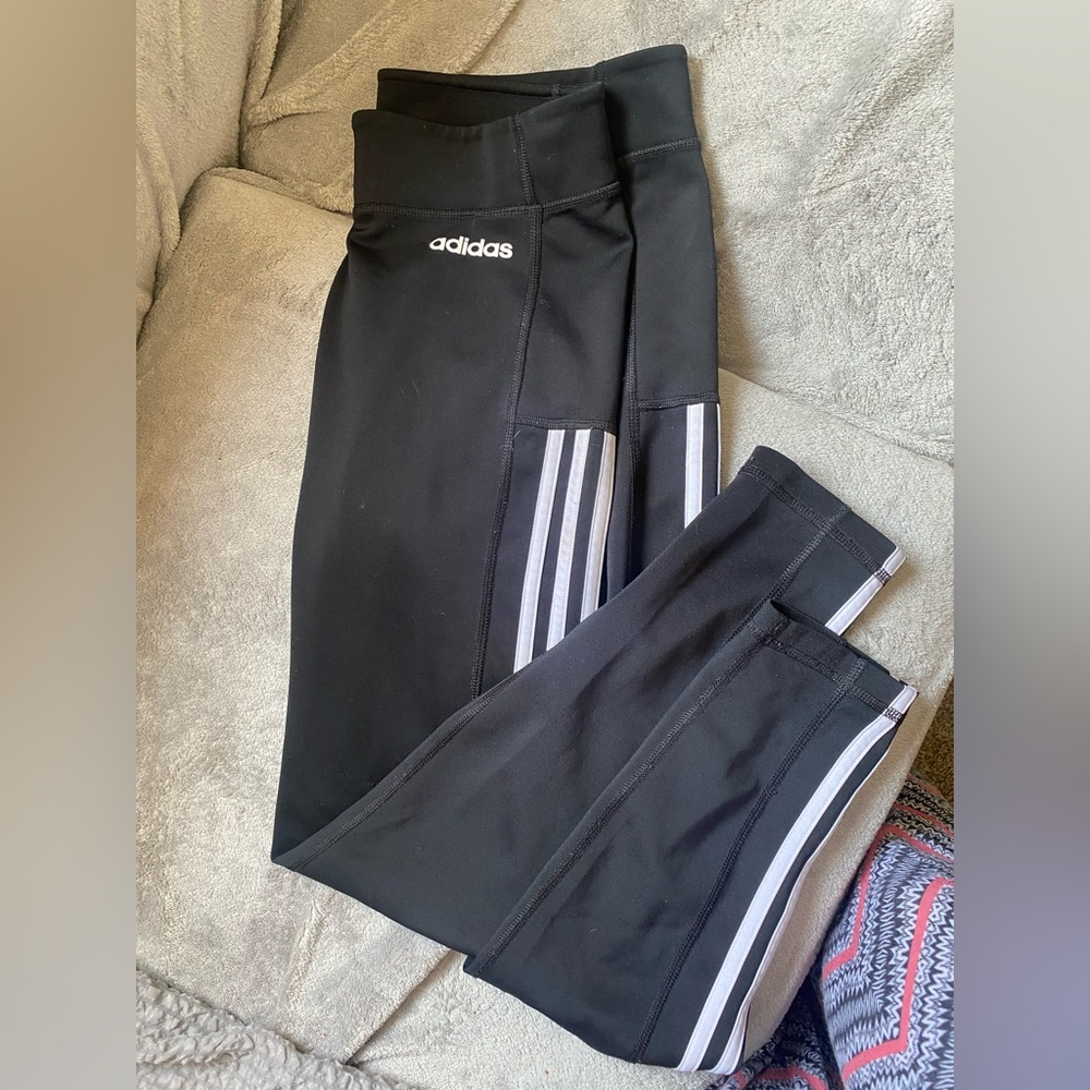 Adidas athleisure leggings